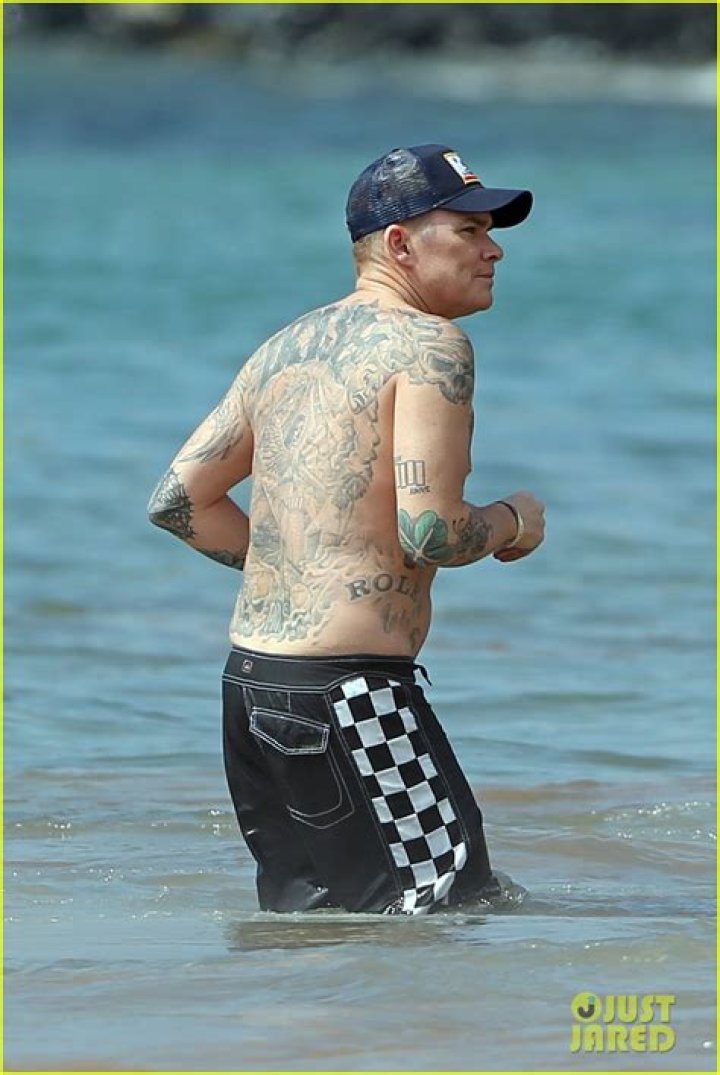 Adam Savage: Wife, net worth, tattoos, smoking & body facts