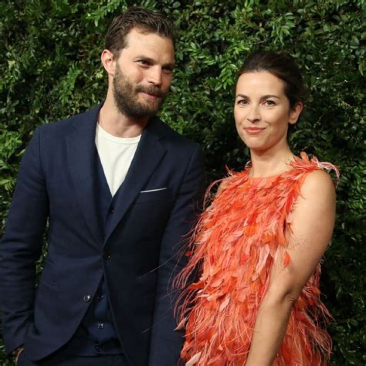 Amelia Warner – Bio, Net Worth, Facts About Jamie Dornan’s Wife