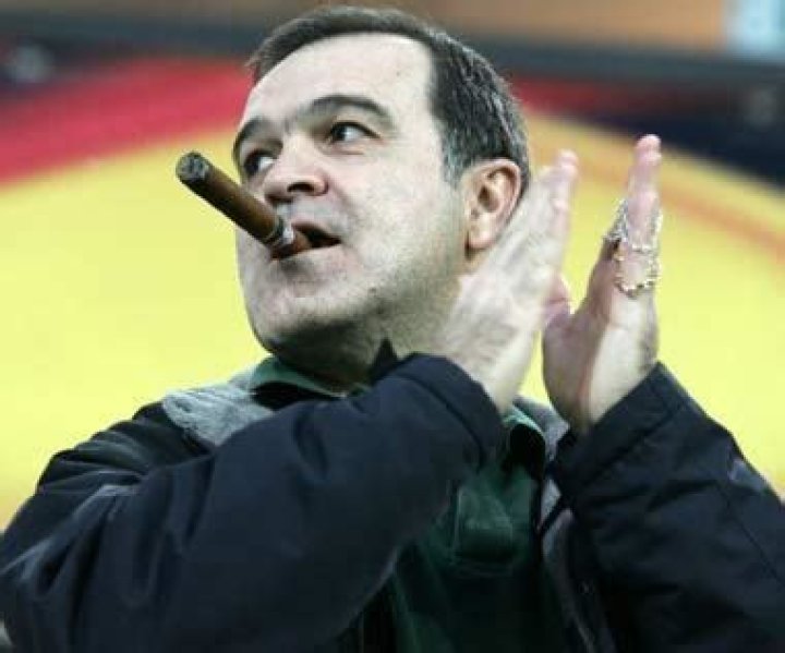 Andreas Vgenopoulos (businessman)