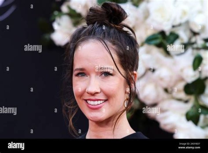 Anna Camp (Actress) Net Worth