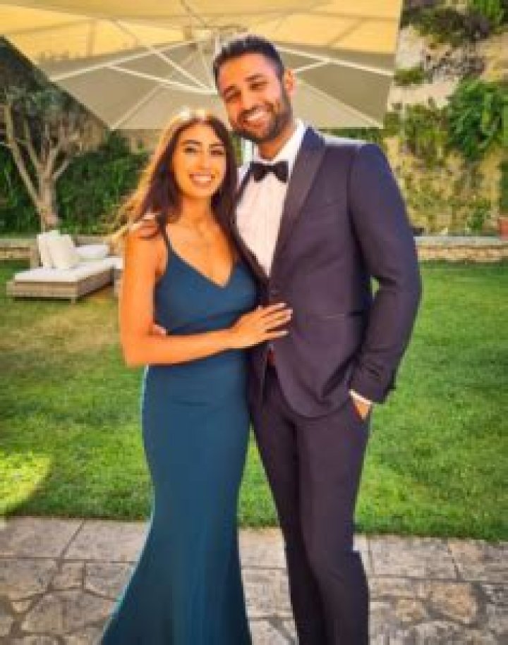 Arun Maini (Mrwhosetheboss) Bio, Age, Wiki, Net worth, Height, Ethnicity, Girlfriend?