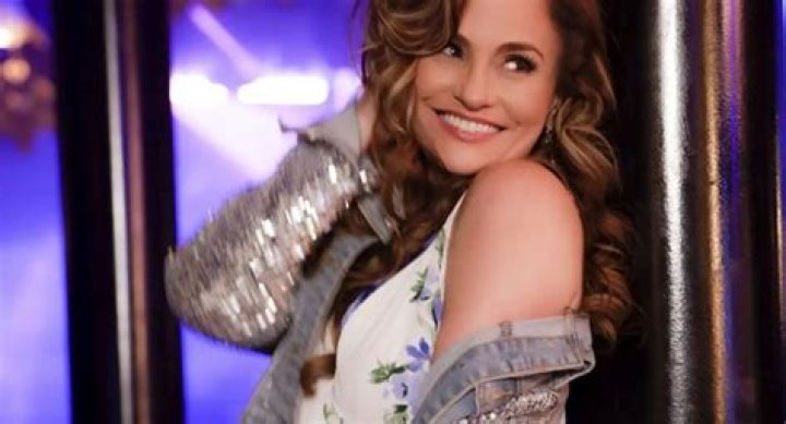 Aura Cristina Geithner Bio, Wiki, Age, Parents, Divorced, Movies, and Net Worth