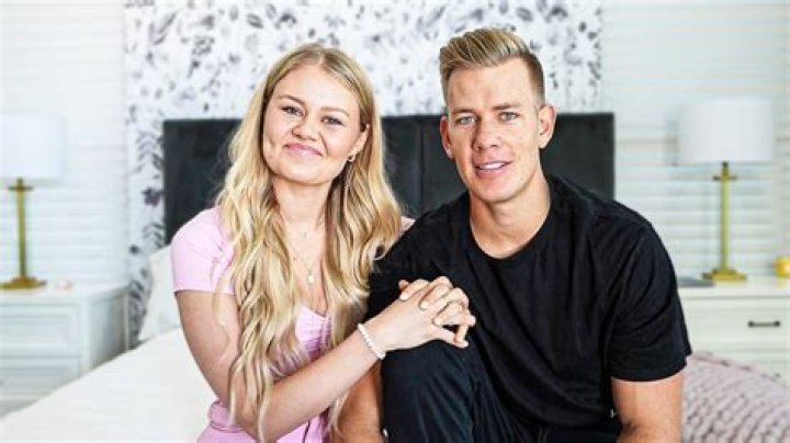 Bella Lambert Net Worth: Height, Age, Career, Husband & More