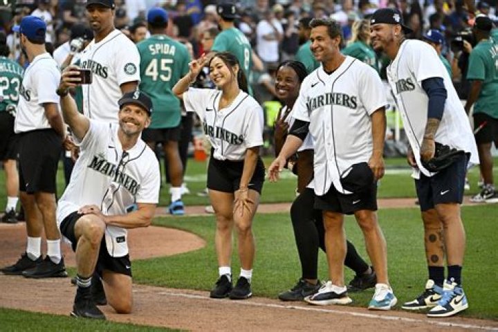 Bret Boone Net Worth