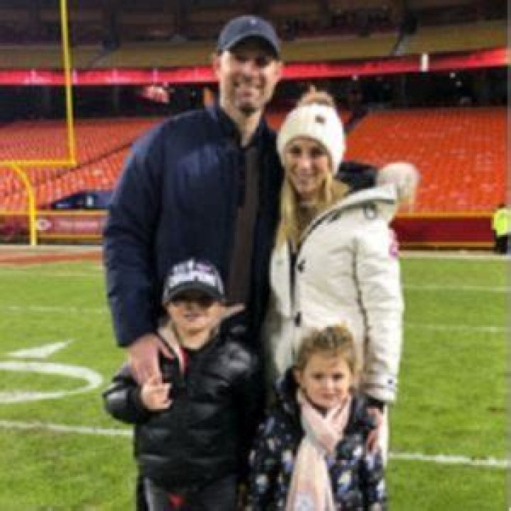 Chad Henne Age, Wiki, Biography, Wife, Children, Salary, Net Worth, Parents