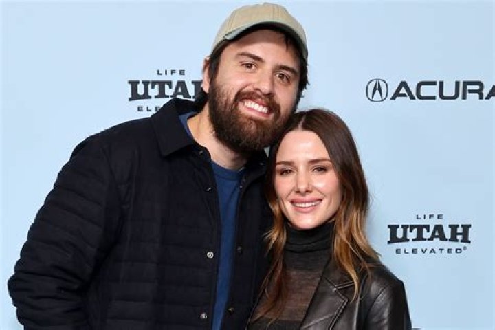 Cooper Raiff Age, Height, Girlfriend, Wikipedia, Instagram