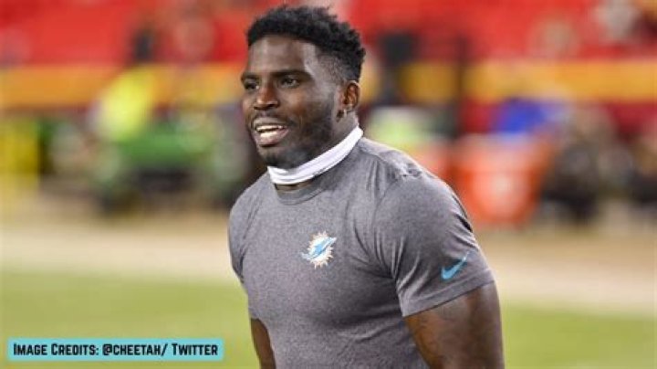 Daniel Jones’s net worth, fact, career, awards, biography & life story