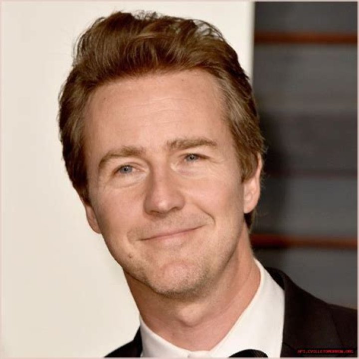 Deauxma Net Worth, Income, Salary, Earnings, Biography