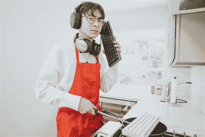 Doug Polk’s Net Worth, Age, Height, Weight, Girlfriend, Dating, Bio-Wiki