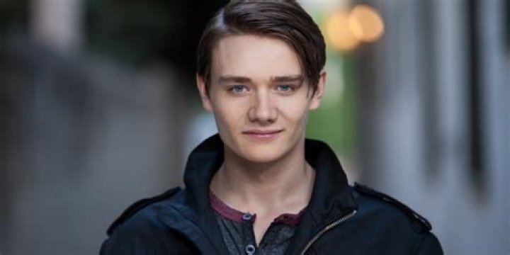 How Much Is Dakota Goyo’s Net Worth Now? Real Steel & Young Thor, Movies, IG