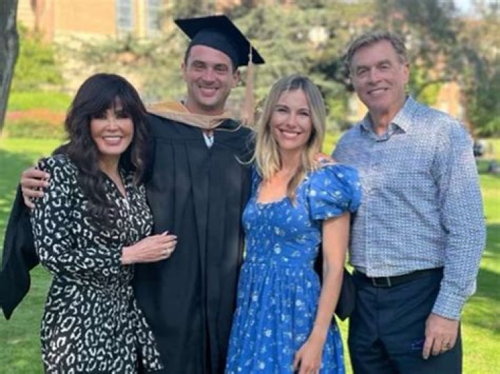 Is Marie Osmond Married Or Dating? Her Wiki, Age, Husband, Children and Net worth