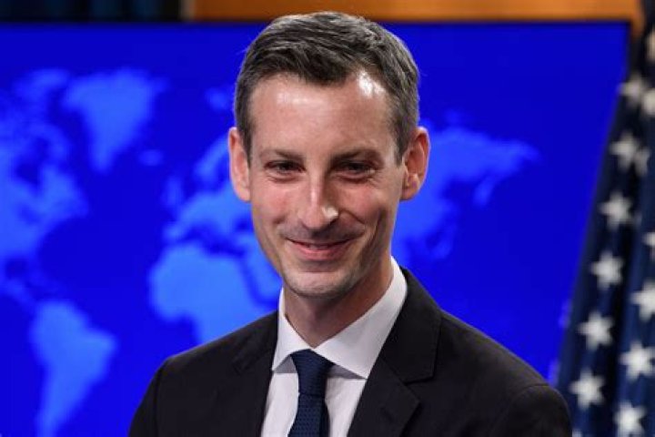 Is Ned Price Gay? Biography , Everything On His Husband and Partner