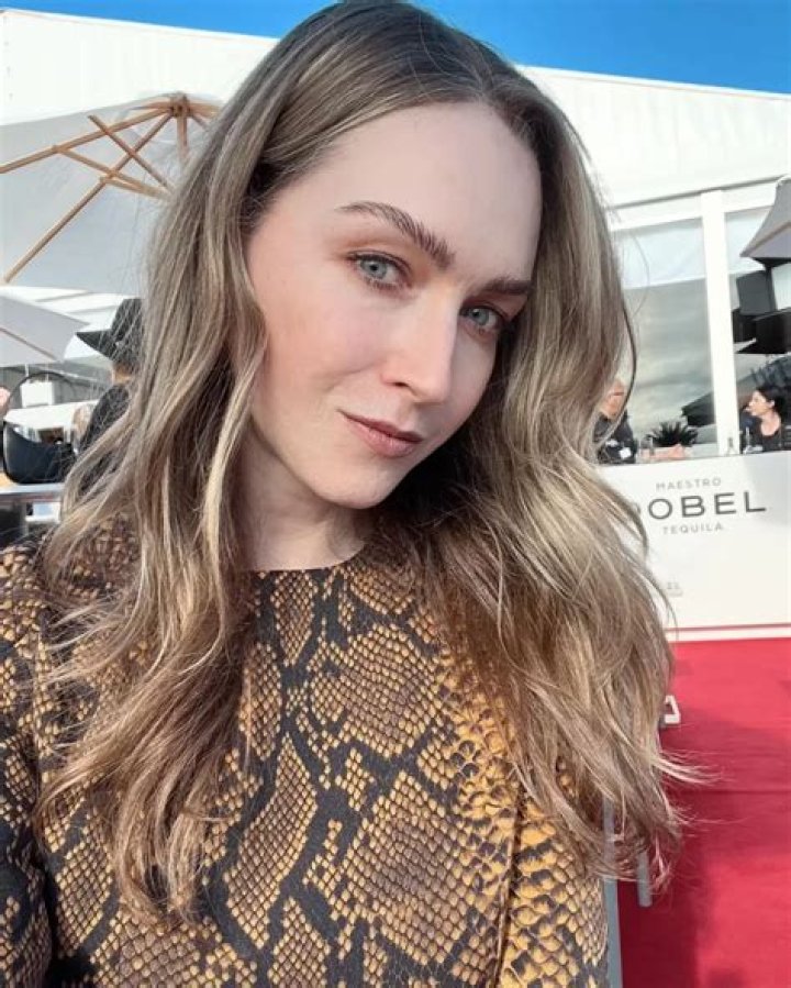 Jamie Clayton Biography, Age, Transgender, Husband, Movies, Actress and model, Transgender