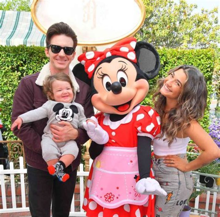 Janet Von Schmeling Age: How Old Is She?