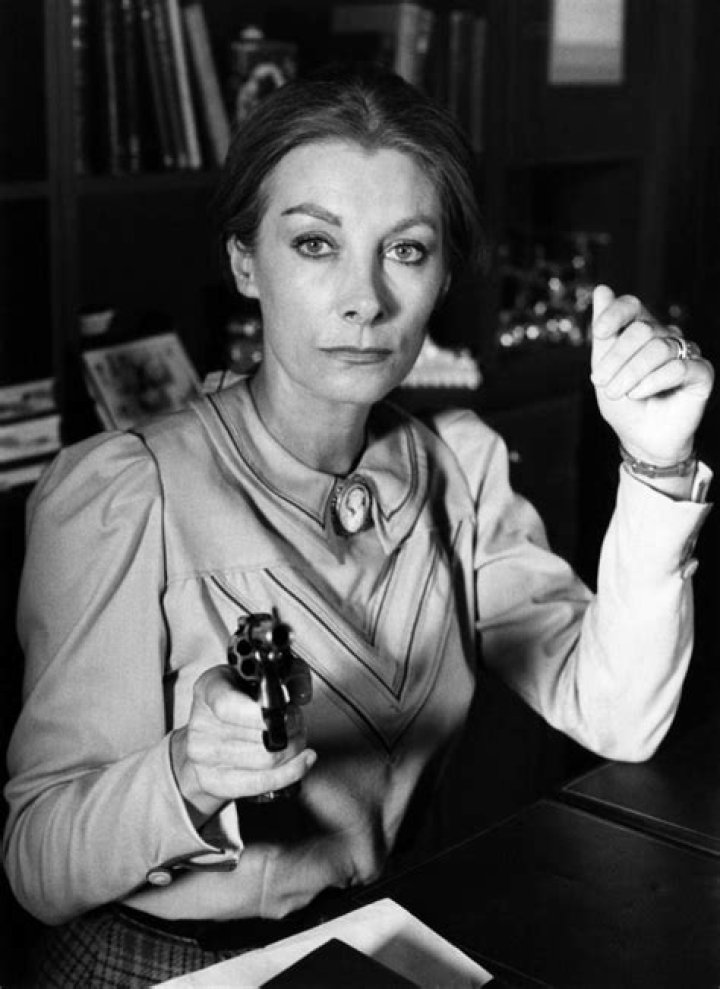 Jean Marsh Bio, Wiki, Age, Height, Parents, Husband, Movies, Upstairs and Net Worth