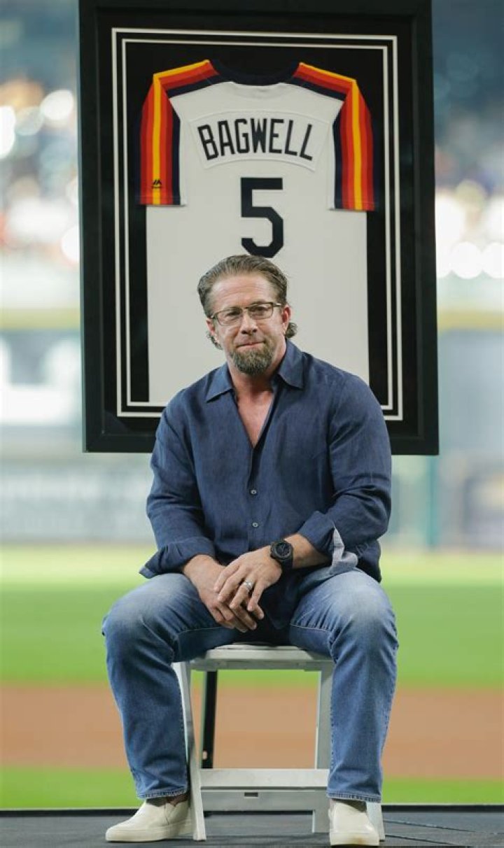 Jeff Bagwell Net Worth: Details About Wealth, Career, Baseball, Income - SarkariResult