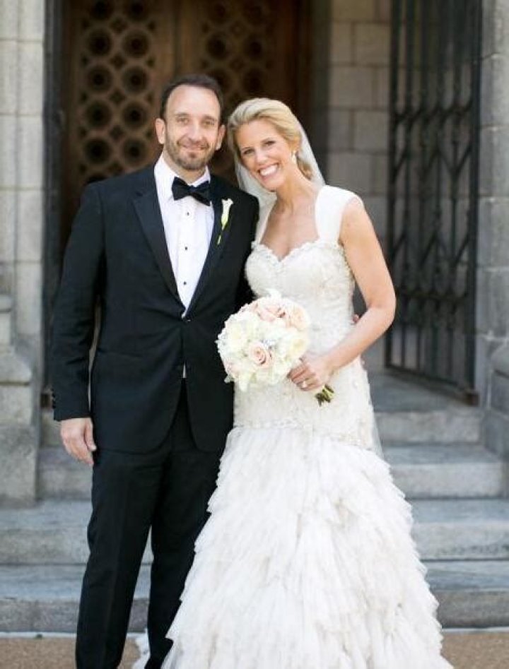 Jeff Roper Bio, Age, Wife, Wedding, Education, KUPI, KIFI, Acting, Contact and Awards