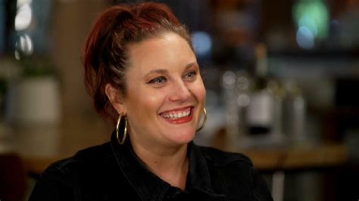 Karen Akunowicz Wiki, Biography, Age, Net Worth, Salary, Height, Dating, Relationship