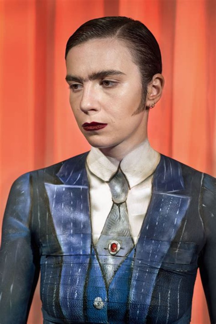 Laurie Simmons Net Worth, Income, Salary, Earnings, Biography