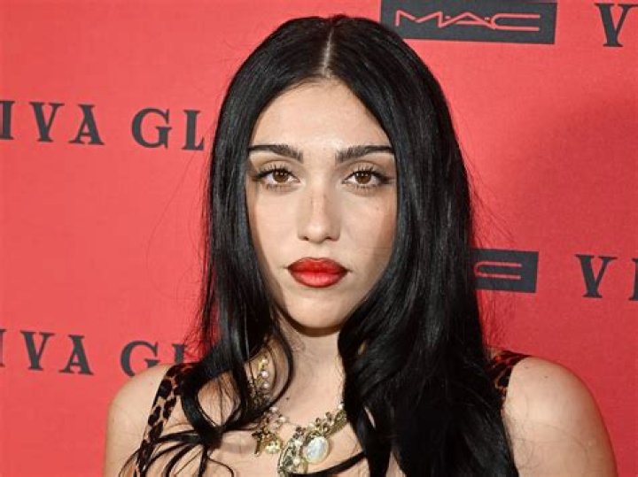 Lourdes Leon Net Worth: Details About Film, Income, Age, Wiki, Career - SarkariResult