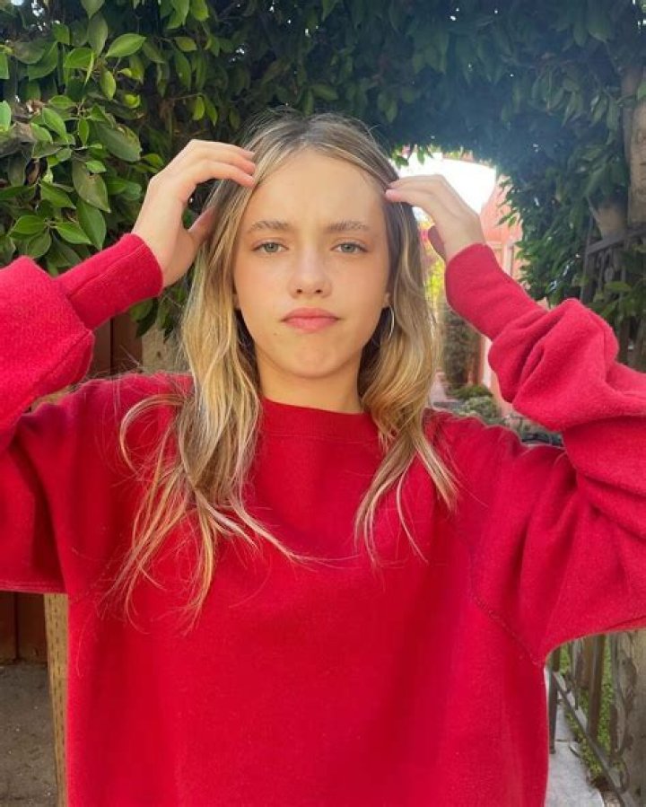 Maisie de Krassel Bio, Wiki, Age, Height, Family, TikTok, Movies and Net worth