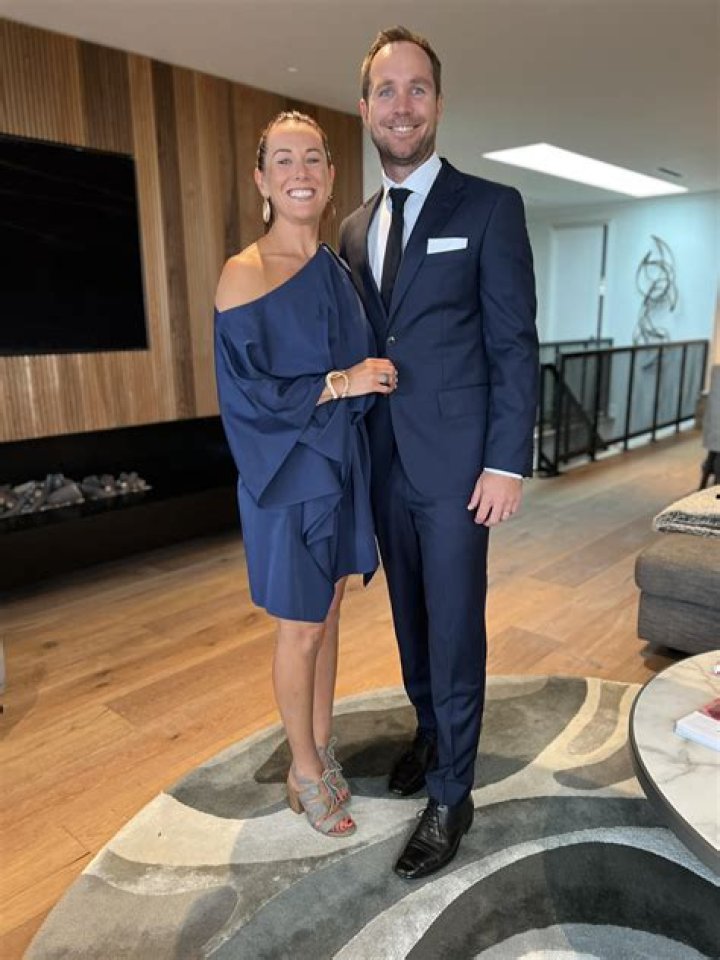 Matt D’Avella (YouTuber) Wiki, Bio, Age, Height, Weight, Wife, Net Worth, Career, Facts