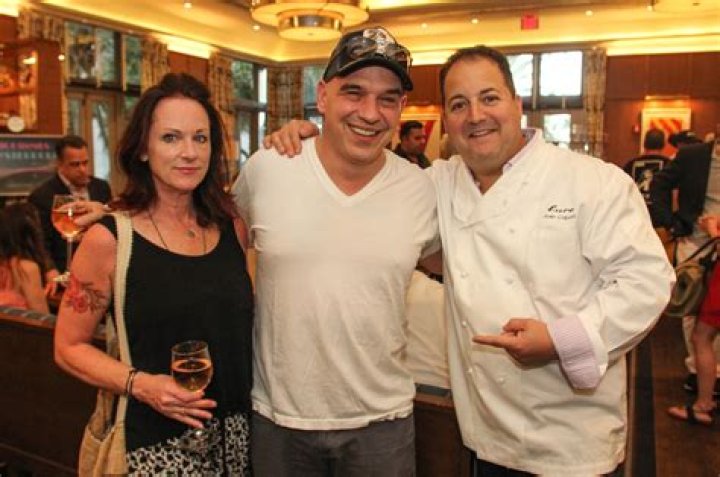 Michael Symon Bio, Age, Wife, Children, Restaurants, Net Worth, Books