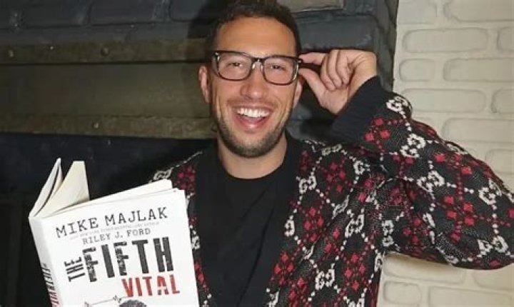 Mike Majlak Biography: Net Worth, Height, Girlfriend, Age, Wikipedia, Wife, Book, Ex