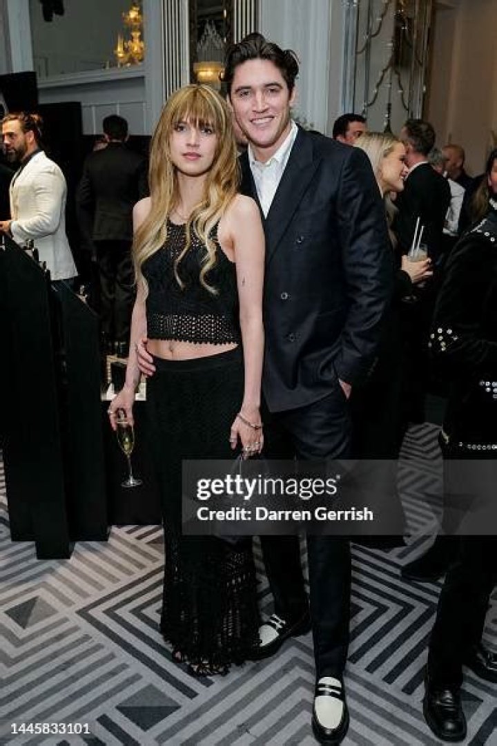 Nell Tiger Free Boyfriend Isaac Carew; Meet The Couple On Instagram