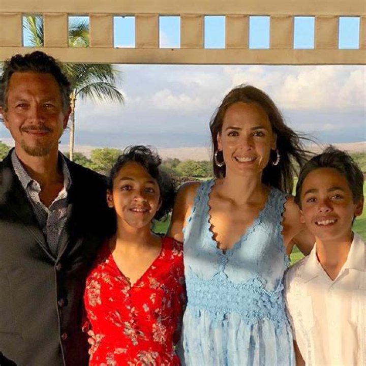 Poker Face: Who Is Benjamin Bratt Wife Talisa Soto? Kids And Parents