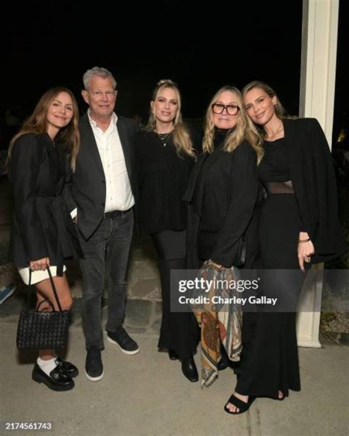 Rebecca Dyer Age, Wiki (David Foster Ex Wife) Net Worth, Family, Daughters