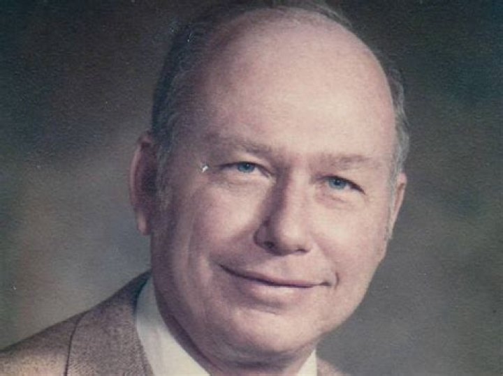 Ronald Dunas Net Worth