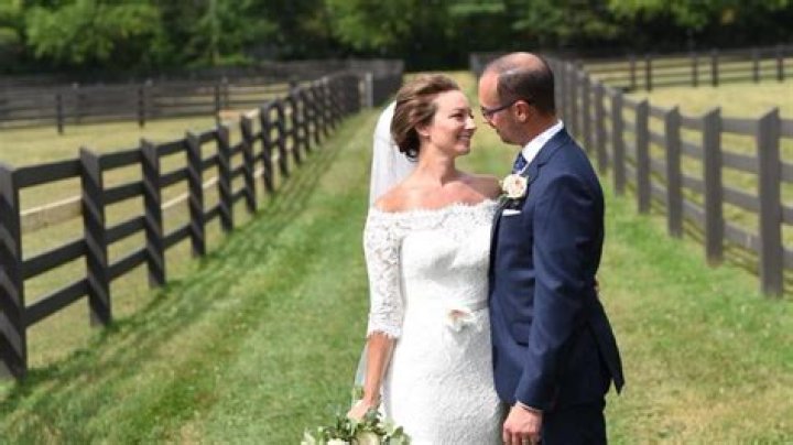 Stacey Pensgen Bio, Age, Married, Engaged, Baby, Salary, Wedding Pictures, leaving channel 8