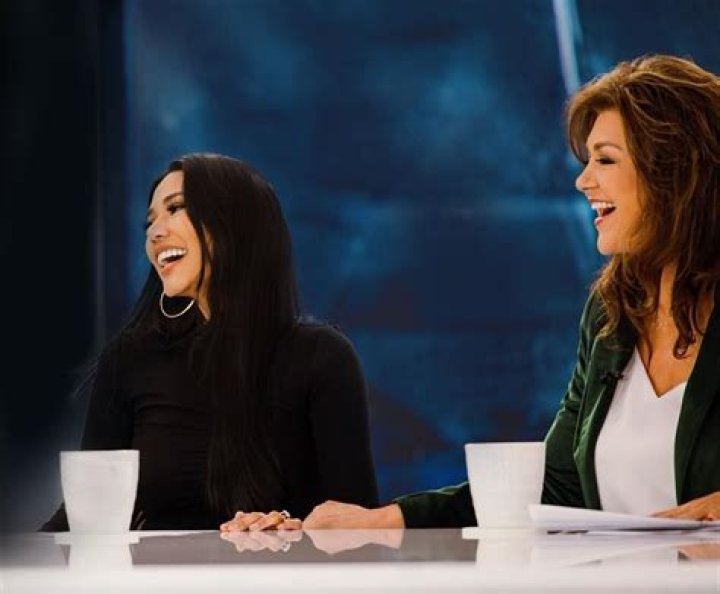 Suzy Lamb Net Worth, Income, Salary, Earnings, Biography