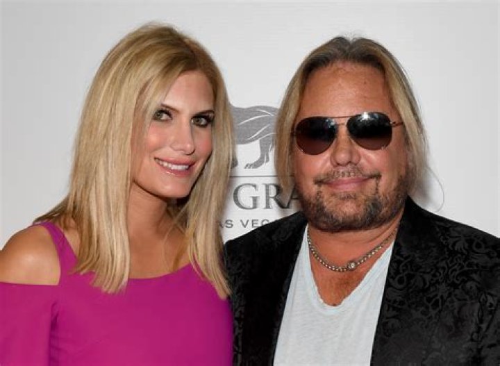 Vince Neil: Wife, net worth, tattoos, smoking & body facts