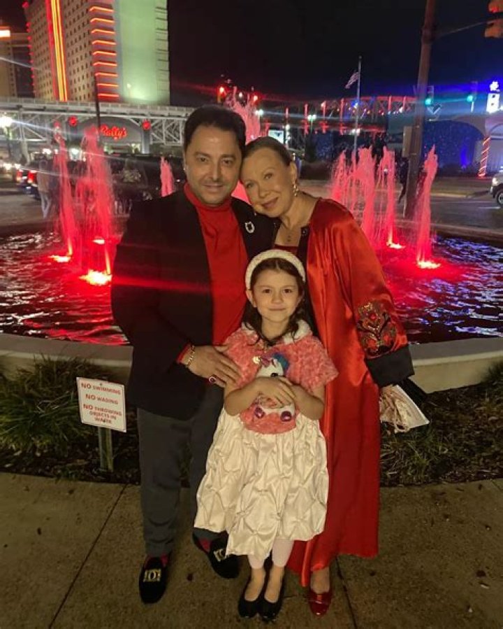 What Happened To Oksana Baiul? Her Husband Carlo J. Farina, Daughter & Net Worth