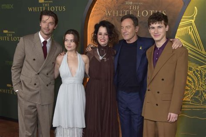 Who Is Actress Parker Posey Husband? Her Net Worth And Family Ethnicity