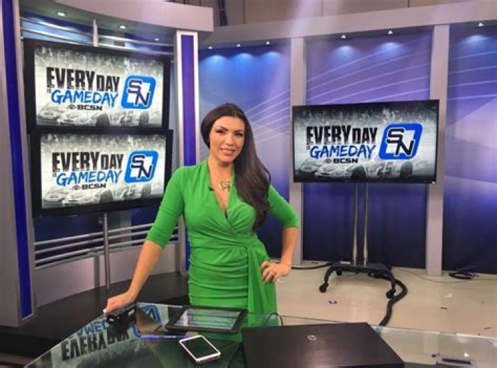 Who is Christina Aguayo? Wiki, Age, ABC7 News, Instagram