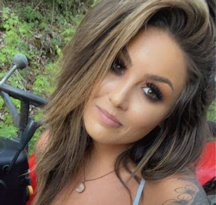 Who Is Fmottrn On Twitter? Age and Instagram Bio