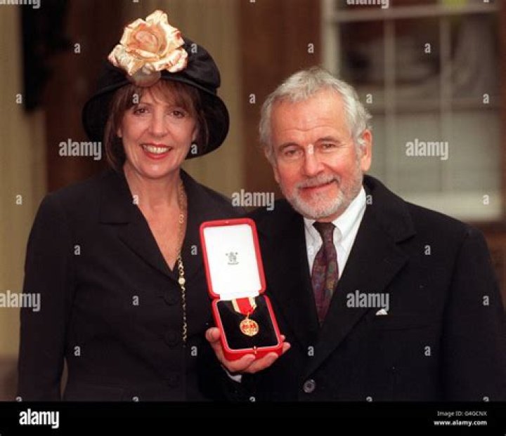 Who is Penelope Wilton second husband, Ian Holm?