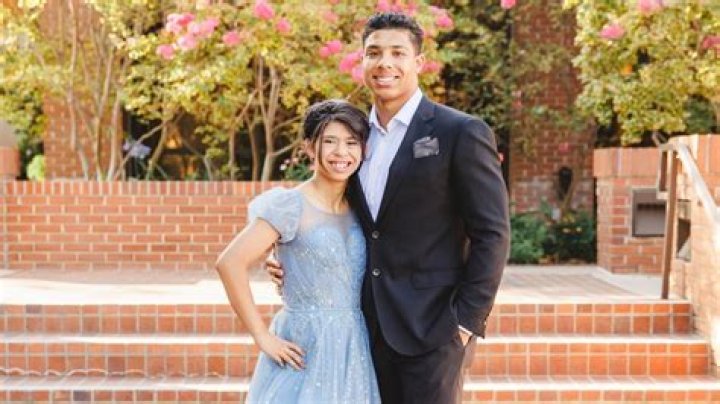 Zach Charbonnet Parents: American Football Running Back Family And Girlfriend